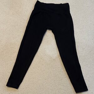 Oiselle Super Seamless black running tights